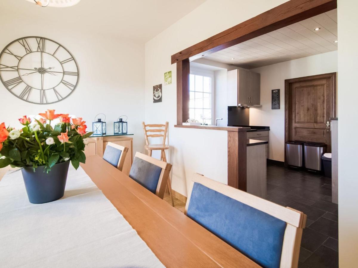 Pretty Farmhouse In Houffalize With Courtyard Екстериор снимка