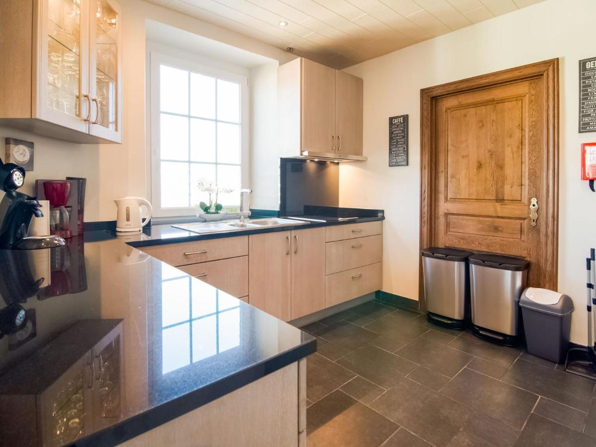 Pretty Farmhouse In Houffalize With Courtyard Екстериор снимка