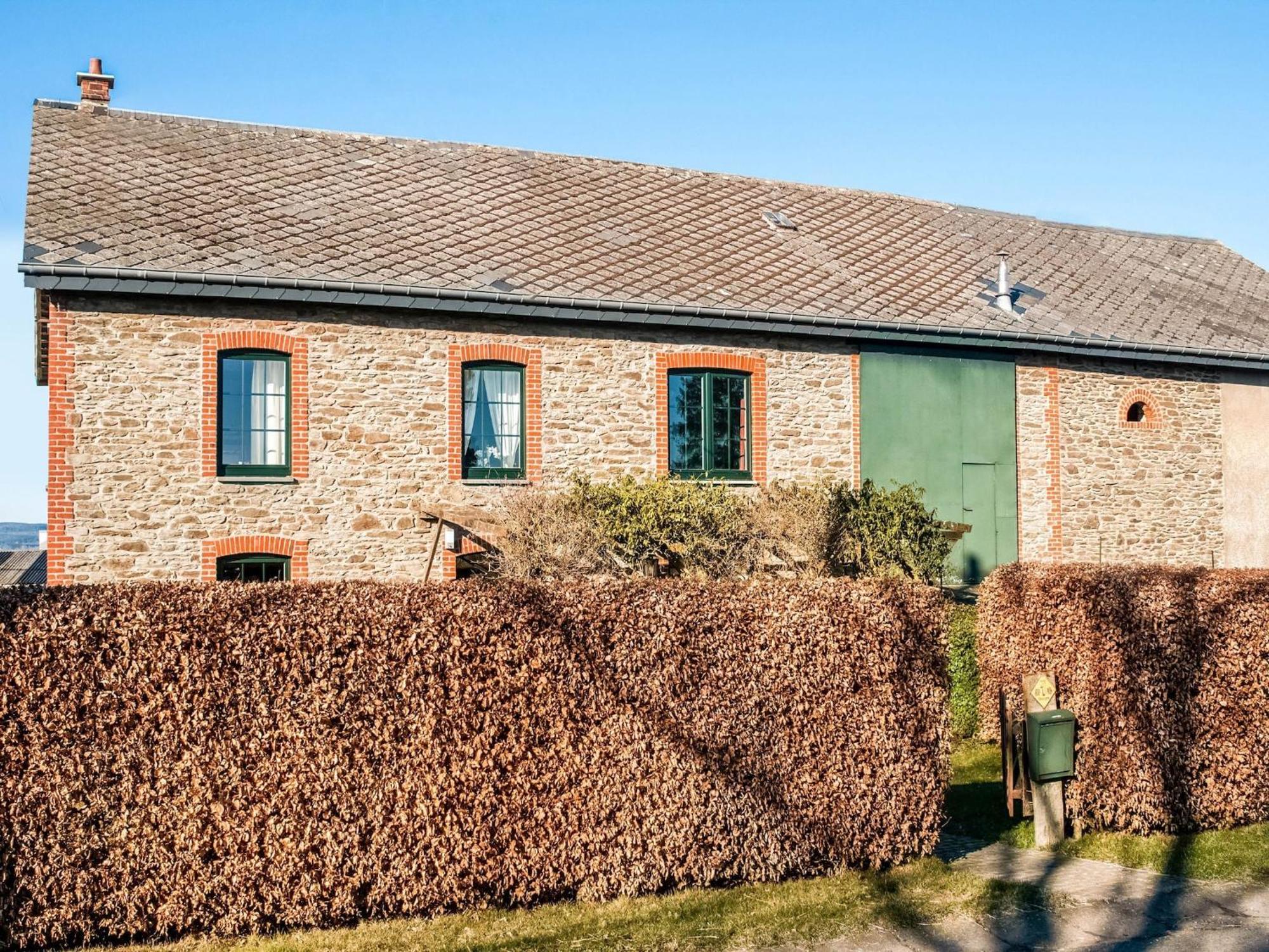 Pretty Farmhouse In Houffalize With Courtyard Екстериор снимка